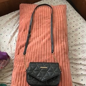 brand new rampage bag i don’t want it it’s very nice and it’s also very spacious